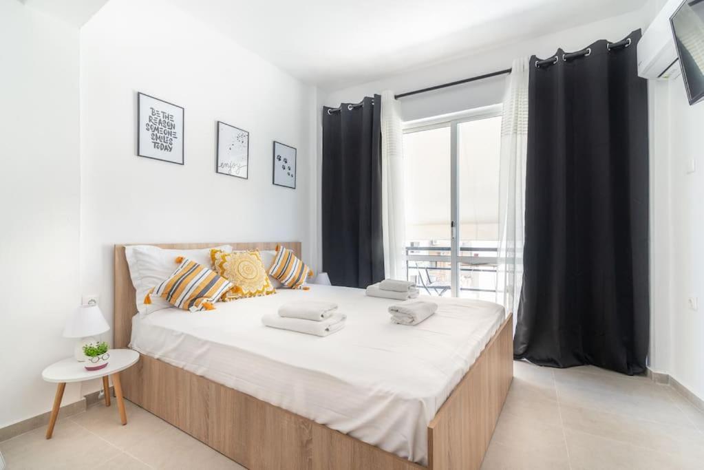 New Studio In The Heart Of City Center Heraklion  Luaran gambar