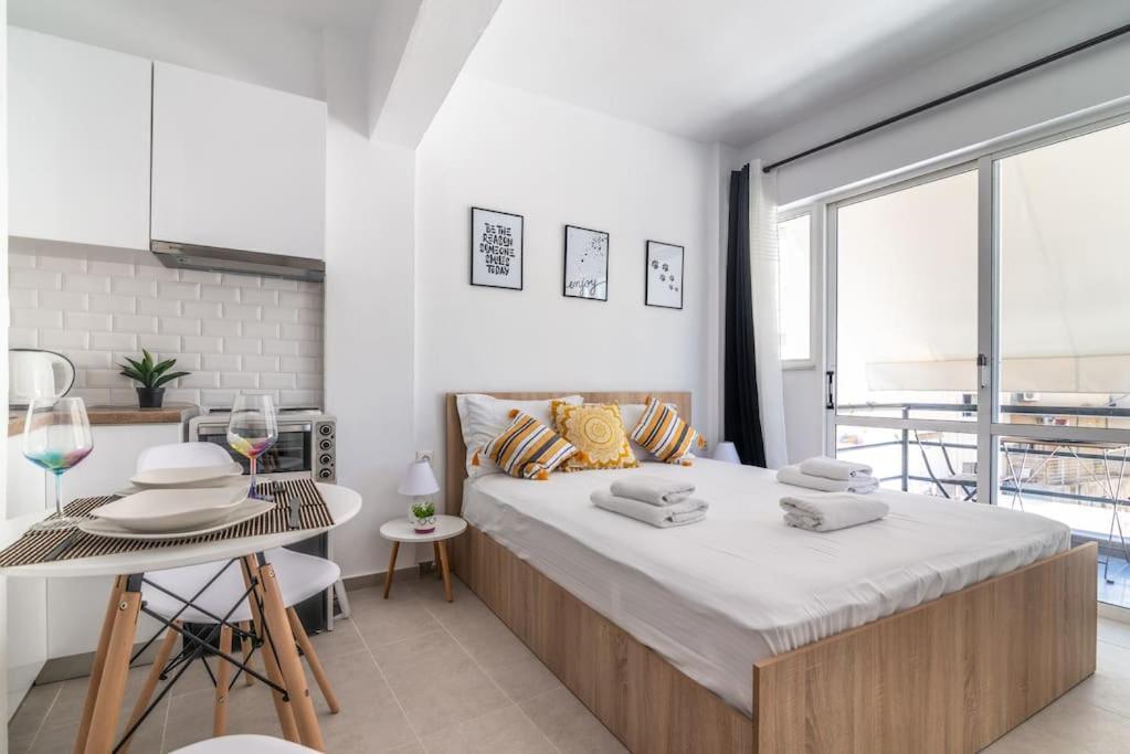 New Studio In The Heart Of City Center Heraklion  Luaran gambar