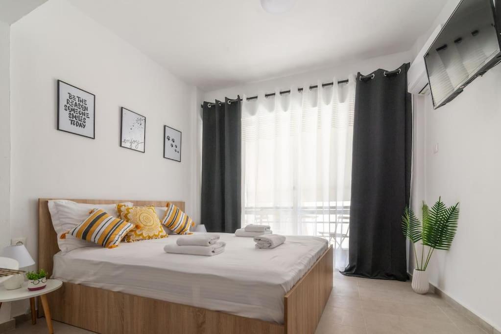 New Studio In The Heart Of City Center Heraklion  Luaran gambar