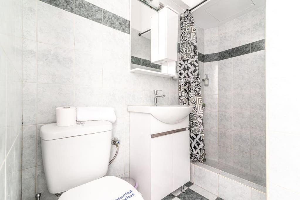New Studio In The Heart Of City Center Heraklion  Luaran gambar